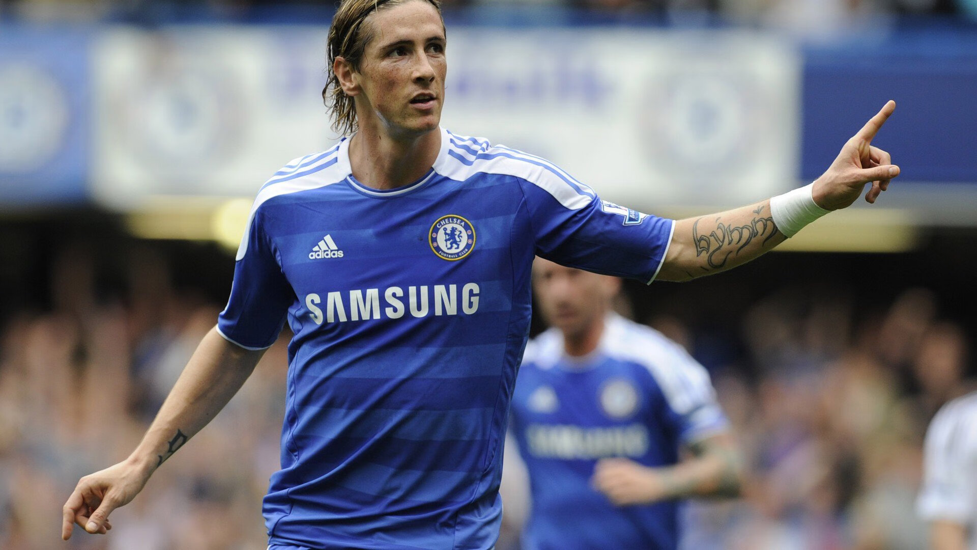 索伯铁骑碾过哈斯，汉密尔顿率队演绎逆境征服